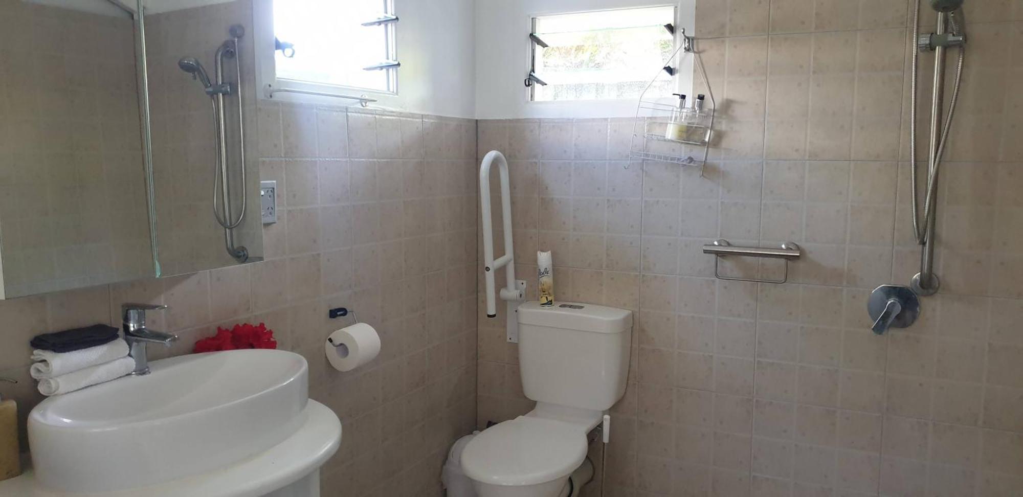 Are Tamareni 2Br Beach Cottage Or River Studio Avarua Pokój zdjęcie